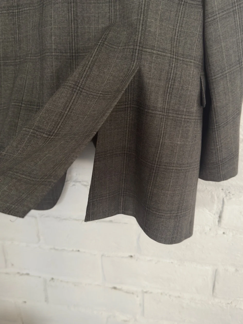 Calvin Klein Men’s Gray Plaid Windowpane Wool Blazer Sport Coat 40R